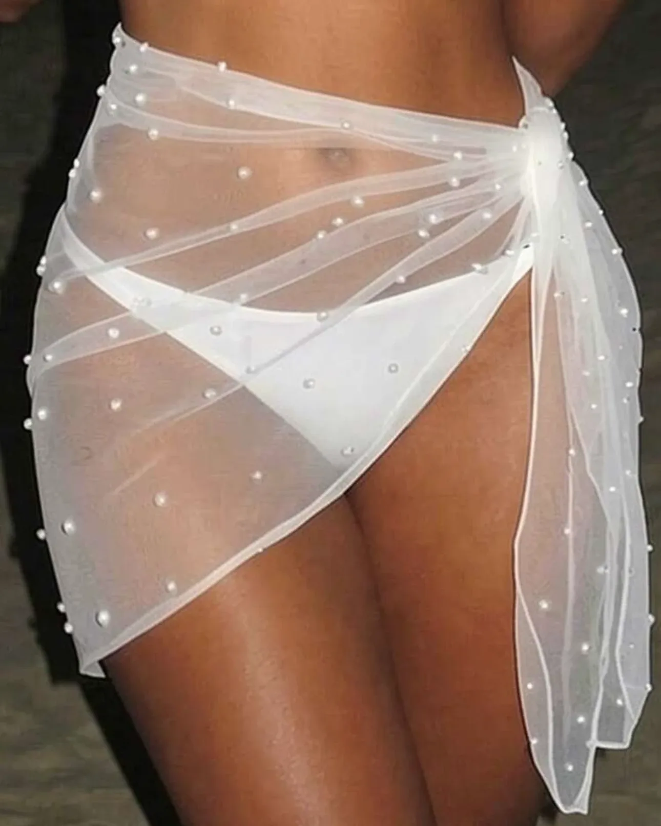 Pareo blanco con perlas